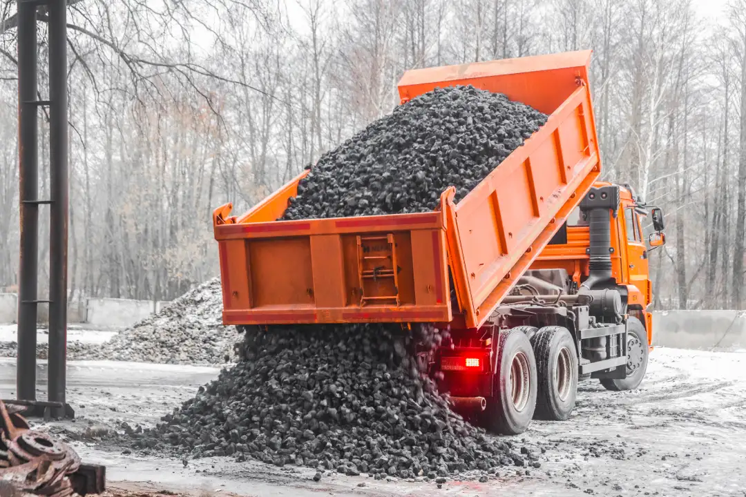 Dump truck delivering bulk gravel in Middle Tennessee